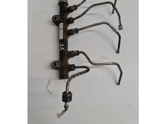 Vstřikovací lišta 9685297580, 132481645 Volvo V40 Cross country