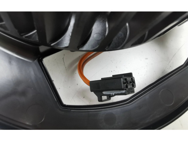 Вентилятор печки    5Q2819021C   Audi A3 8Y