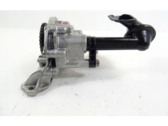 Масляный насос   05C115103A  Volkswagen Golf VIII 