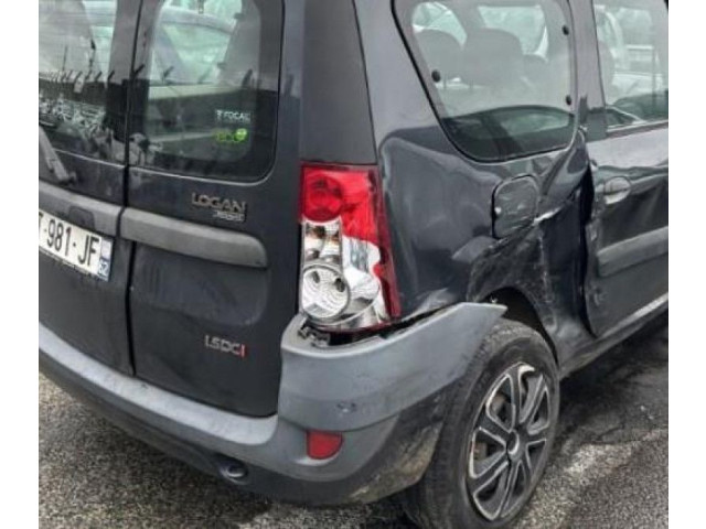 Панель приборов    Dacia Logan I       