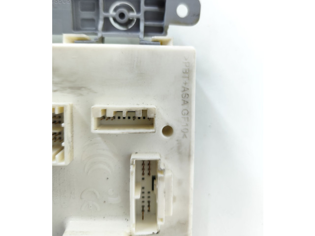 Блок комфорта 32233798   Volvo XC60   