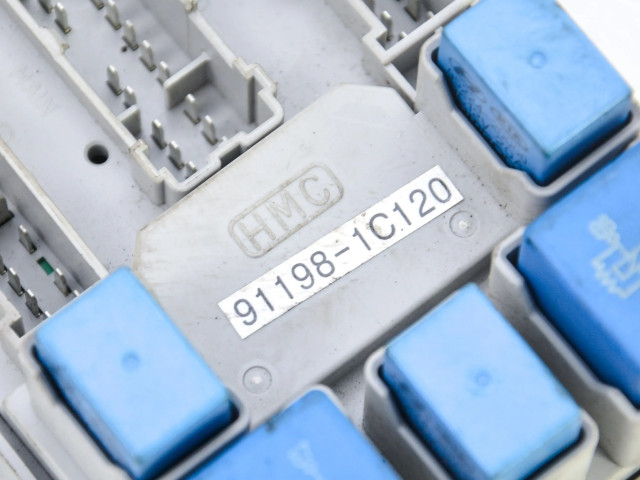   Pojistková skříňka 911981C120, 91198-1C120   Hyundai Getz 2002