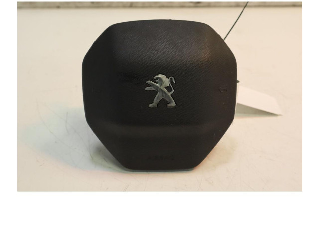 Подушка безопасности водителя    Peugeot Partner III