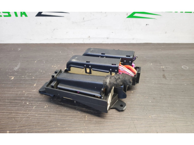 Блок предохранителей 8K2971845B Audi A5 8T 8F