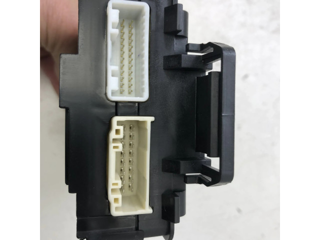 Блок комфорта G46C675Y0B, K021615D23 Mazda 3 III