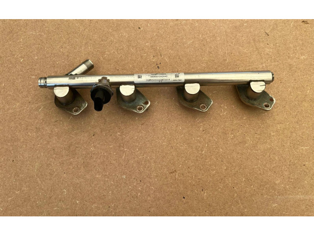 Vstřikovač A2740703800, 1909501242440 Mercedes-Benz E W213 274920