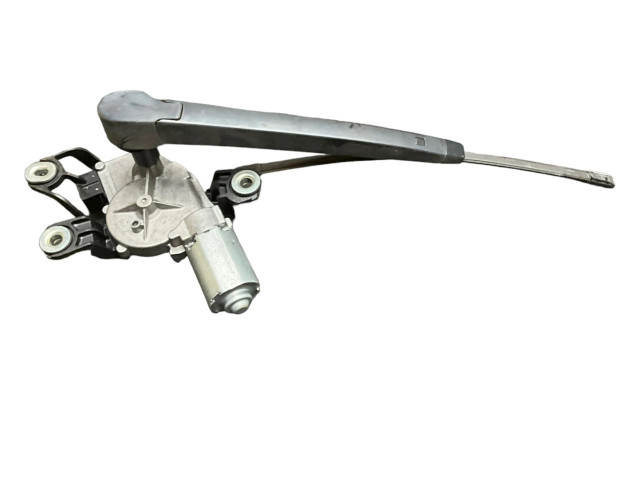 Моторчик заднего дворника 5K6955711B, 0390201216 Volkswagen Touran II