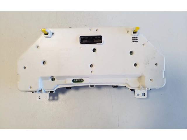 Přístrojová deska Lexus CT 200H 2012 8380076051