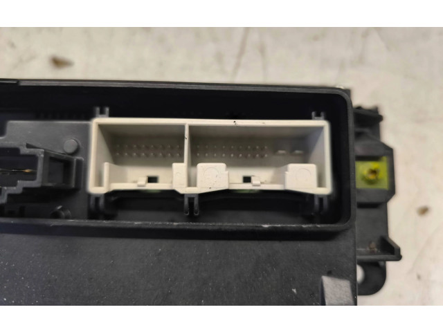 Блок управления климат-контролем 7E5907047AG, 5HB01025949   Volkswagen Transporter  Caravelle T5