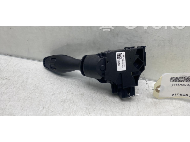 Ручка стеклоочистителей 2248287   Ford Ka