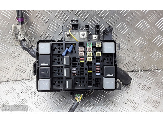 Блок предохранителей bk2t9k499 Ford Transit Custom