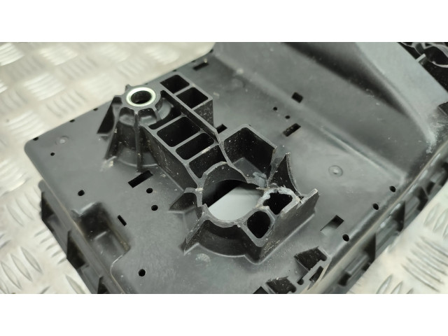 Pojistková skříňka P68445825AC Chrysler Pacifica 2019