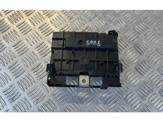 Pojistková skříňka 9667044980 Peugeot 5008 2009