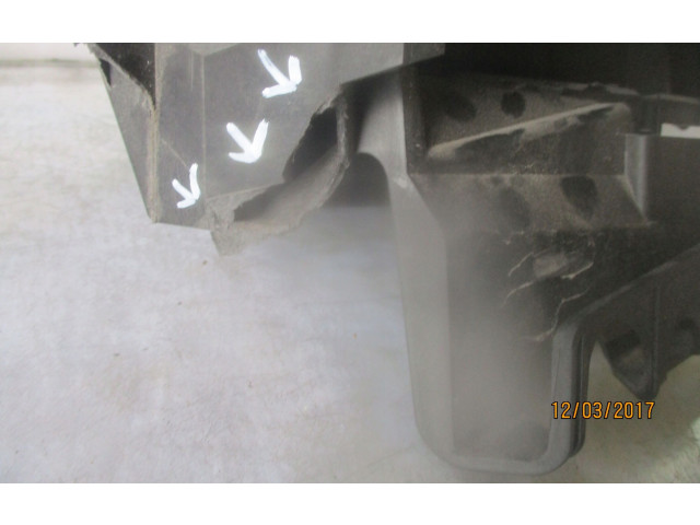 Блок предохранителей    Mercedes-Benz A W176