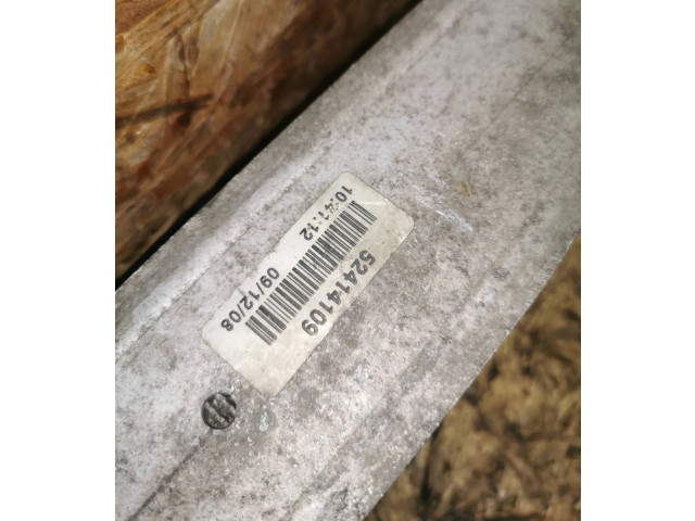 Интеркулер 52414109, 104112 Opel Meriva A