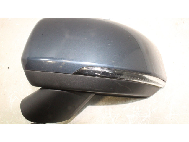 Зеркало электрическое Volvo XC40 - года