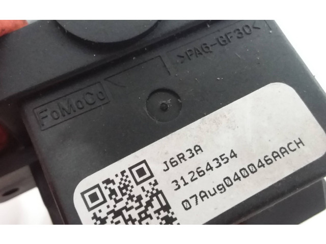 Ручка стеклоочистителей 31264354   Volvo V70