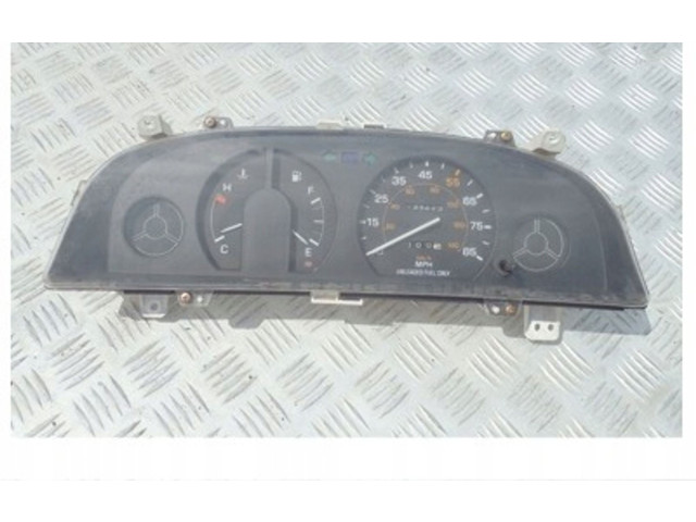 Панель приборов    Chevrolet Prizm       