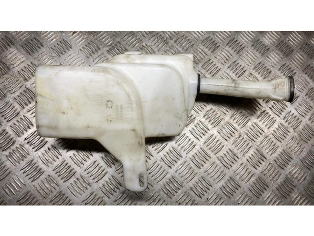 Бачок оконной жидкости    