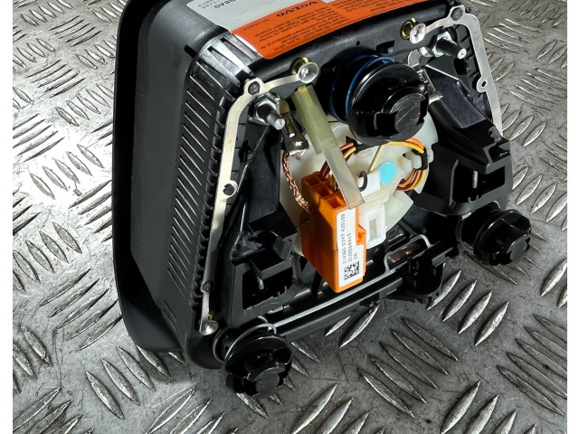 Подушка безопасности водителя P31332822, 31332822 Volvo V60