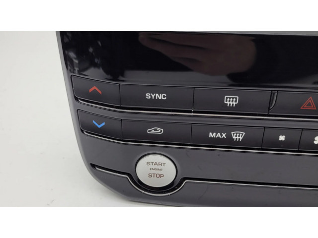 Блок управления климат-контролем GX7318C858RF   Jaguar XE