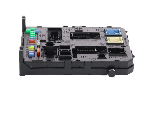 Pojistková skříňka Řídící jednotka BSM 6570A0 Peugeot 3008 I 2009