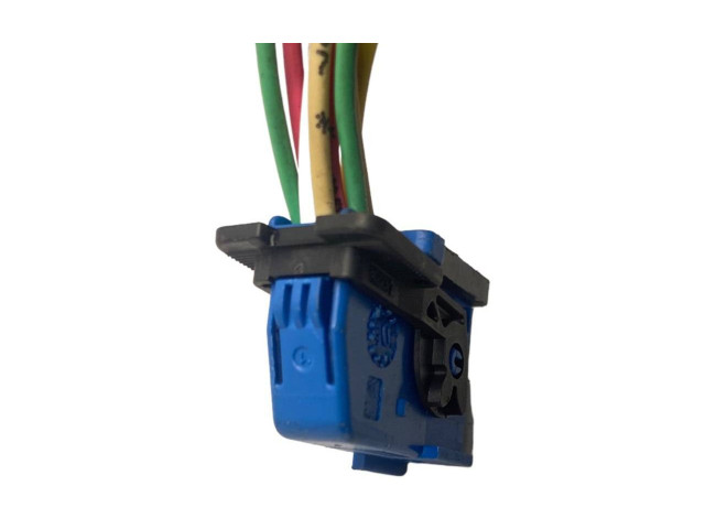 Радио/ проигрыватель CD/DVD / навигация