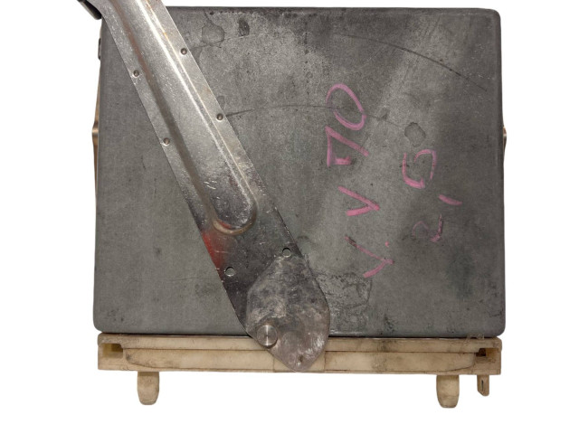 Блок управления двигателя 0281001592, 1T28S3168 Volvo V70