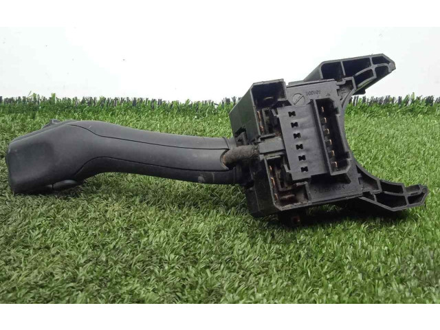 Ручка стеклоочистителей    Volkswagen Passat Alltrack