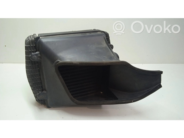 Интеркулер  670035635, 670031969   Maserati Levante 3.0