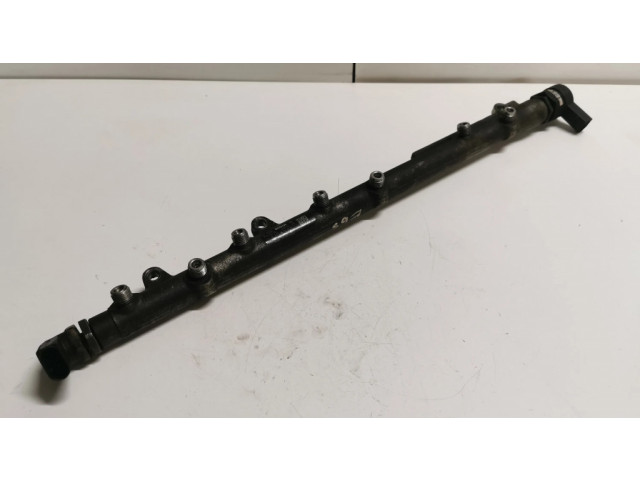 Vstřikovací lišta 0281002738, 7795514   BMW 7 E65 E66  pro naftový motor 3.0  