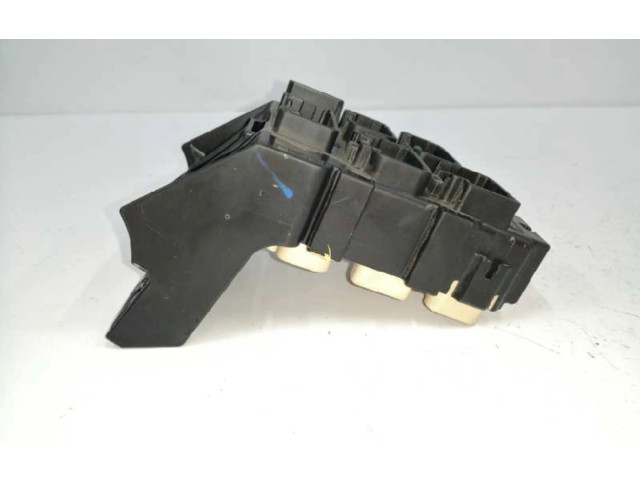 Модуль управления BSM 8273405030 Toyota Corolla Verso AR10