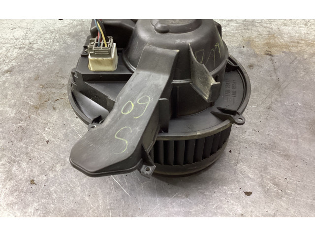 Вентилятор печки    LHD28417, LHD86577   Volvo S60