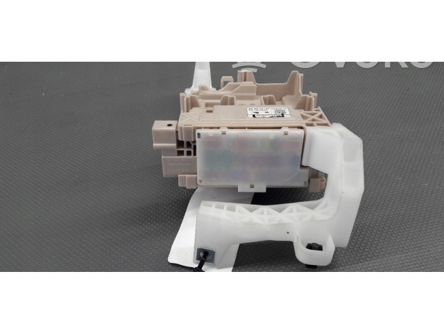 Pojistková skříňka 827300H030A Peugeot 108 2014