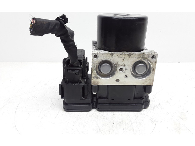 Блок АБС 31423348, P31423348   Volvo  S60  2014 - 2018 года