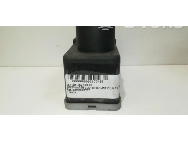 Блок управления 1H0962257   Volkswagen Golf III