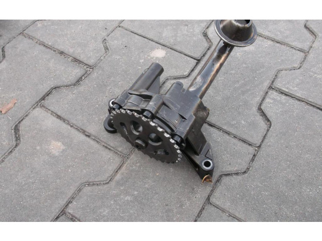 Масляный насос Volkswagen Golf VIII