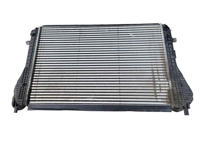 Интеркулер 1K0145803AS Volkswagen Golf VI