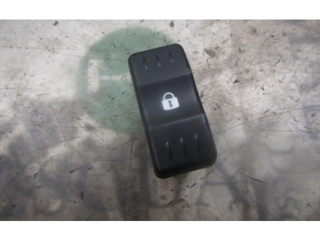 Блок управления 8200870249, 133607299 Dacia Logan Pick-Up