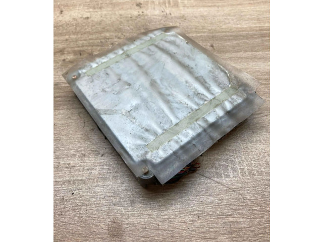 Блок управления двигателем Блок управления 8966113060, 1758005211 Toyota Corolla Verso E121