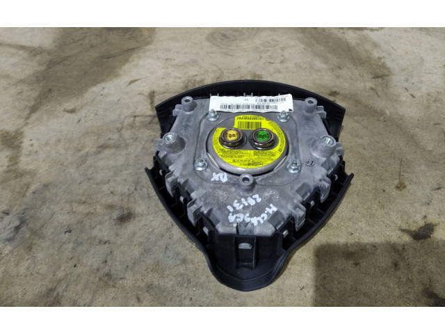 Подушка безопасности водителя 16986001029   Mercedes-Benz A W169