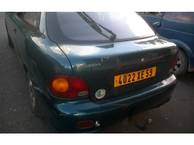 Zpětné zrcátko Hyundai Pony 1996 NT