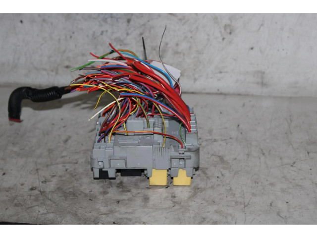 Блок предохранителей    Alfa Romeo Giulietta    