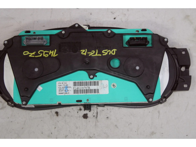 Панель приборов Dacia Duster