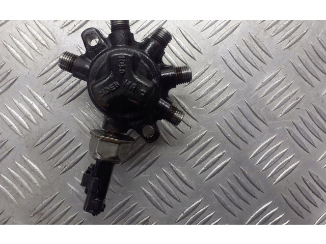 Vstřikovací lišta    Renault Kangoo I     