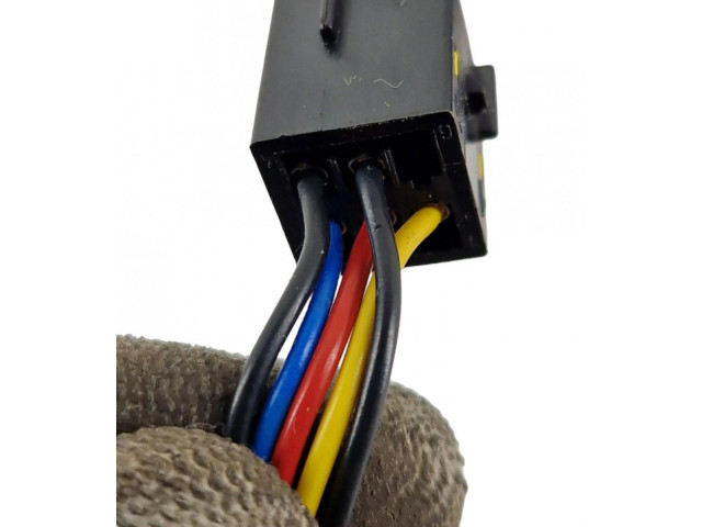 Зеркало электрическое        Opel Meriva B  2010 - 2016 года   