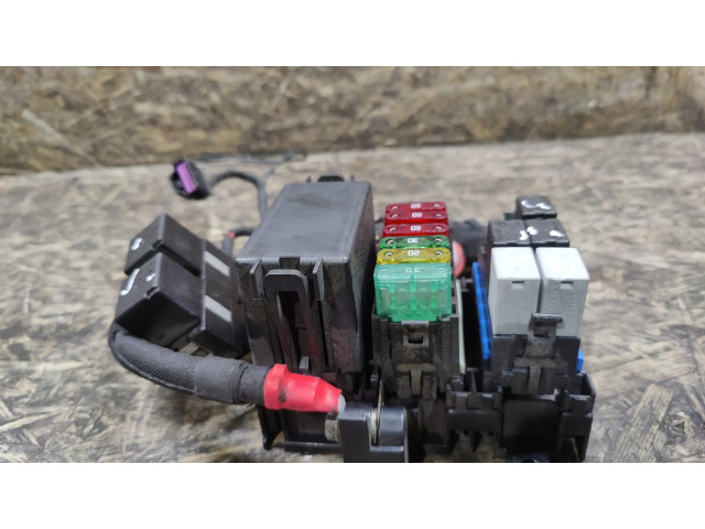 Блок предохранителей Maserati Quattroporte