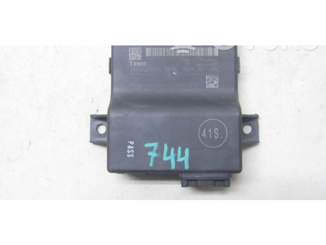 Блок управления 8U0907468   Audi Q3 8U