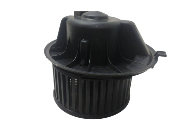 Вентилятор печки    1K1819015   Skoda Octavia Mk2 (1Z)