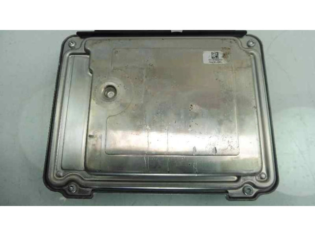 Блок управления двигателя 03G906021KH, 0281013226 Volkswagen Golf SportWagen